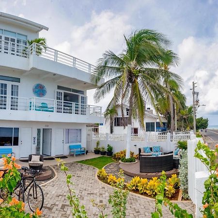 By The Sea Guest House San Andrés エクステリア 写真