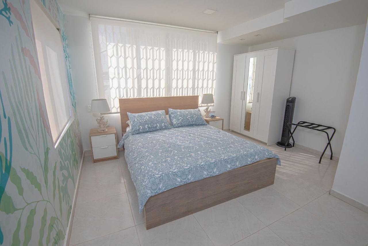 By The Sea Guest House San Andrés エクステリア 写真
