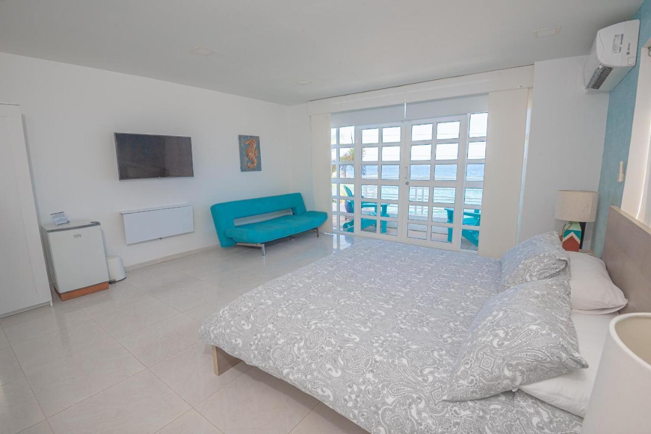 By The Sea Guest House San Andrés エクステリア 写真