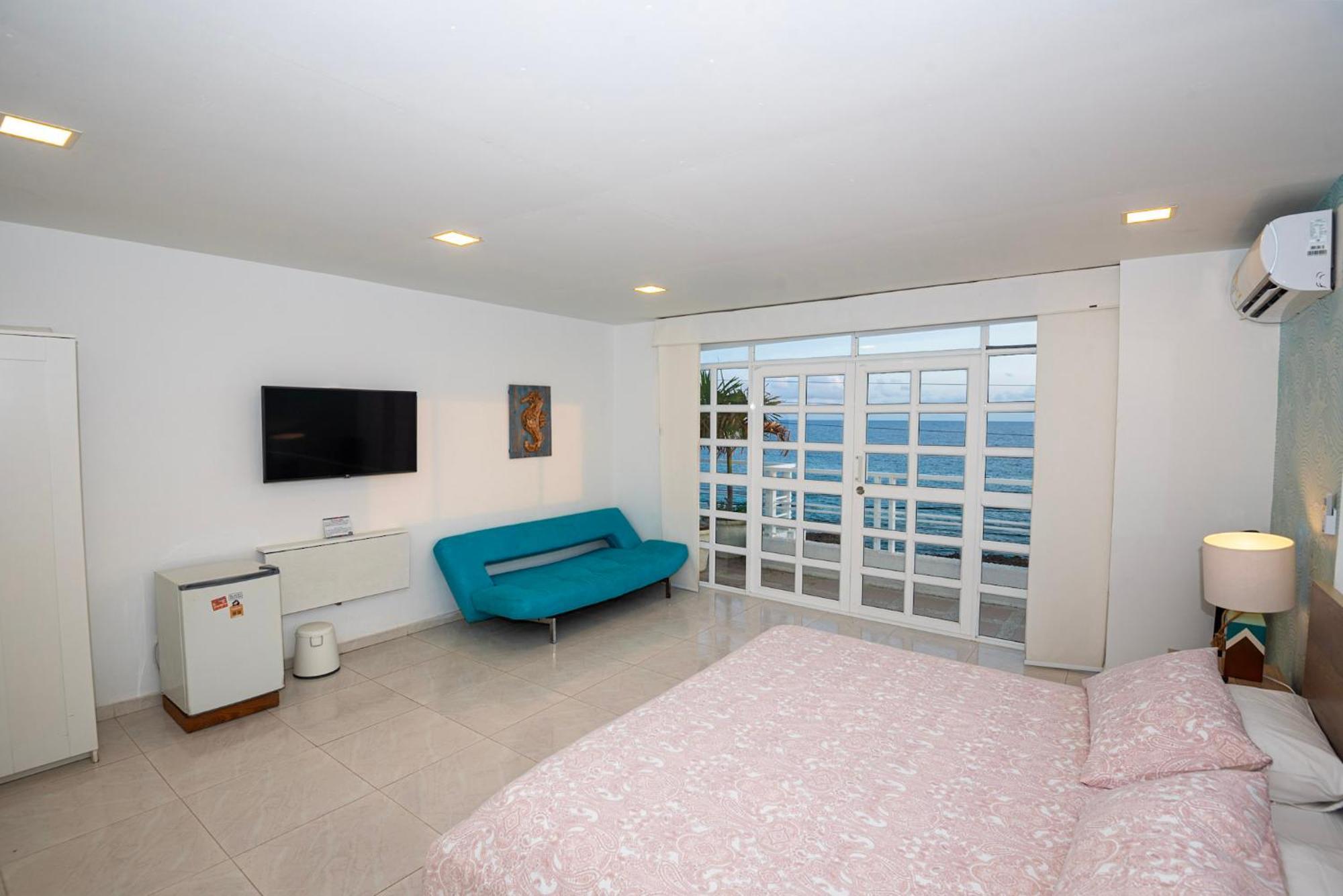 By The Sea Guest House San Andrés エクステリア 写真
